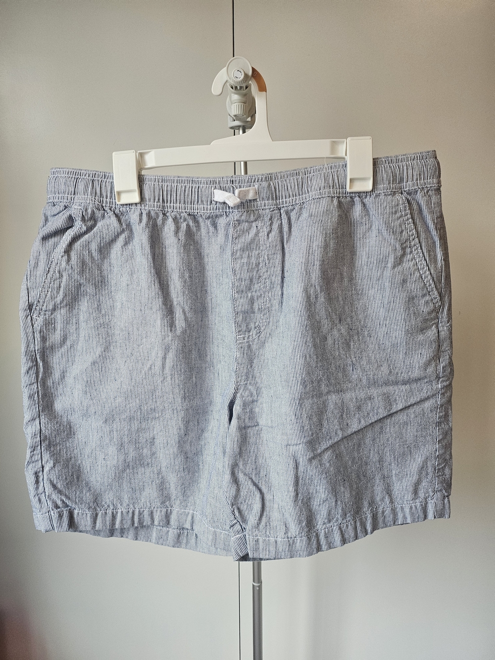 Denim&Co Light Blue Seersucker Drawstring Athletic Shorts